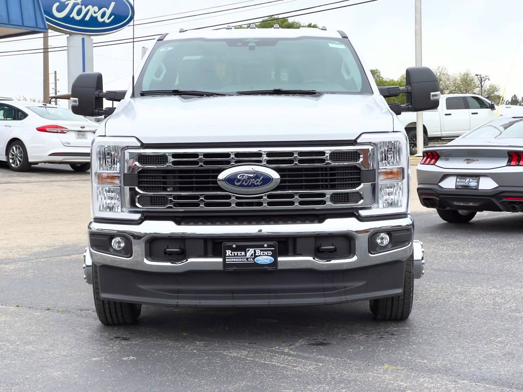 New 2026 Ford F350 XL w/ XL Chrome Package AWD/4WD image 9