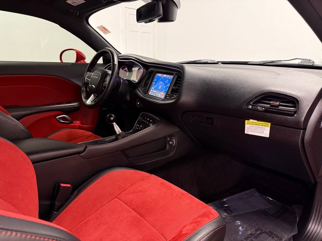 Used 2018 Dodge Challenger R/T Scat Pack w/ Leather Interior Group image 15
