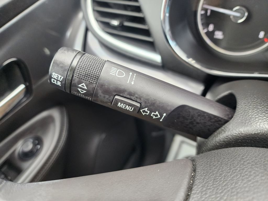 Certified 2022 Buick Encore Preferred image 36