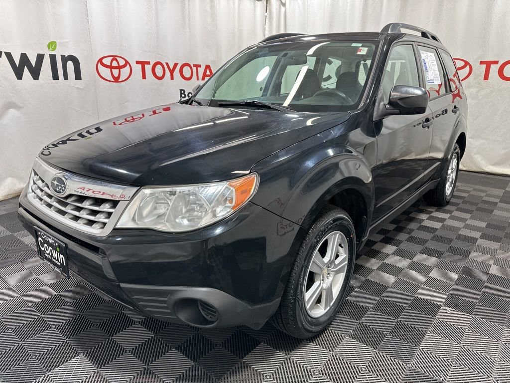 Used 2011 Subaru Forester 2.5X w/ Alloy Wheel Value Pkg image 3
