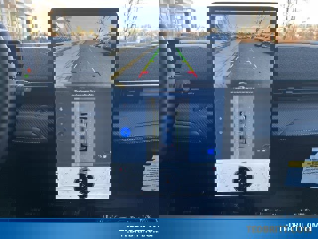 Certified 2025 Ford Mustang Mach-E Premium image 33