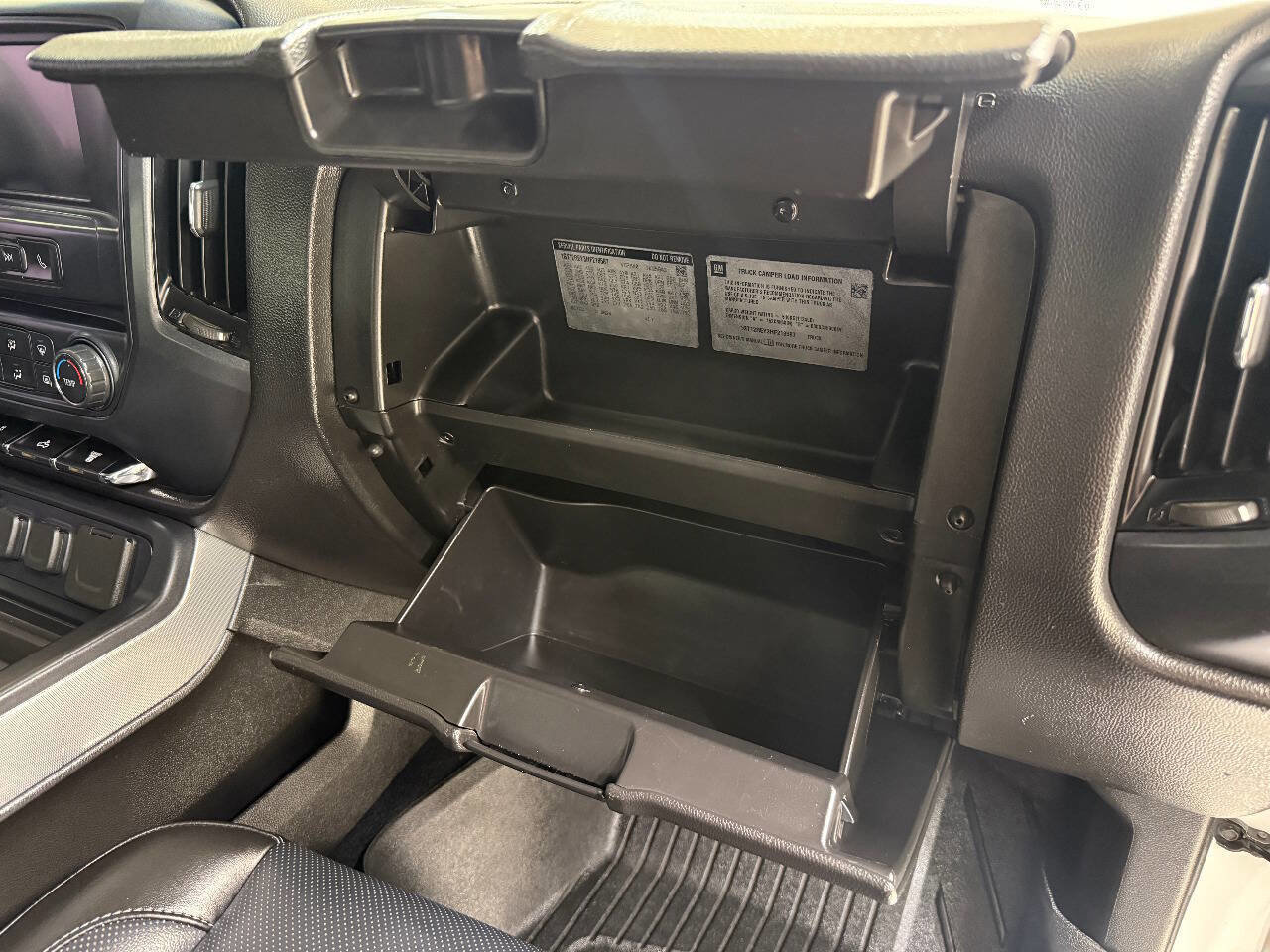 Used 2017 GMC Sierra 2500 4x4 Crew Cab w/ Sierra Convenience Package image 43