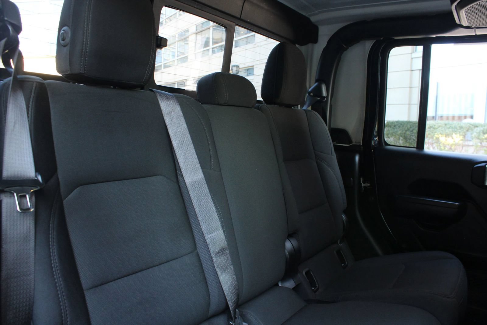 Used 2021 Jeep Gladiator Sport AWD/4WD image 19