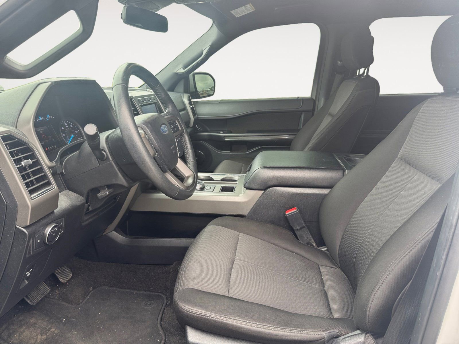 Used 2020 Ford Expedition XLT image 9
