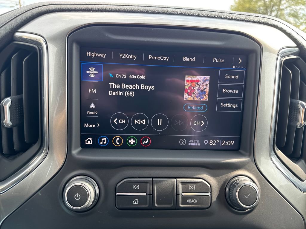 Used 2020 Chevrolet Silverado 1500 LT w/ All-Star Edition image 20