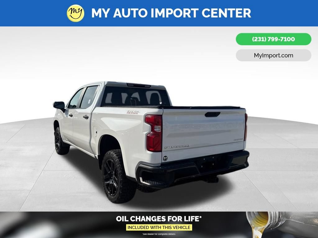 Used 2022 Chevrolet Silverado 1500 Custom Trail Boss AWD/4WD image 5