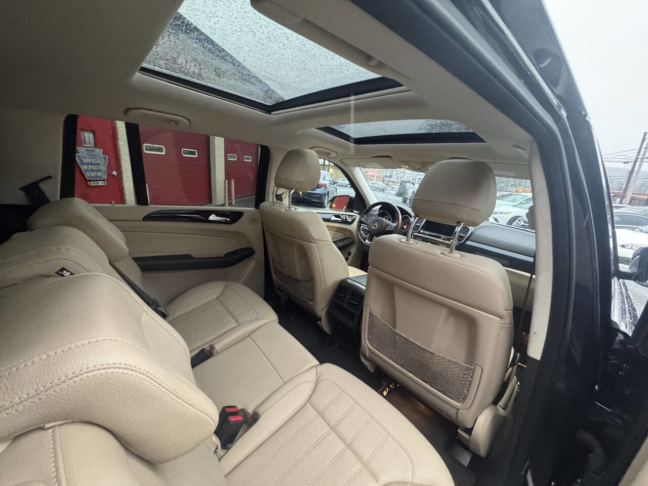 Used 2017 Mercedes-Benz GLS 450 4MATIC image 24