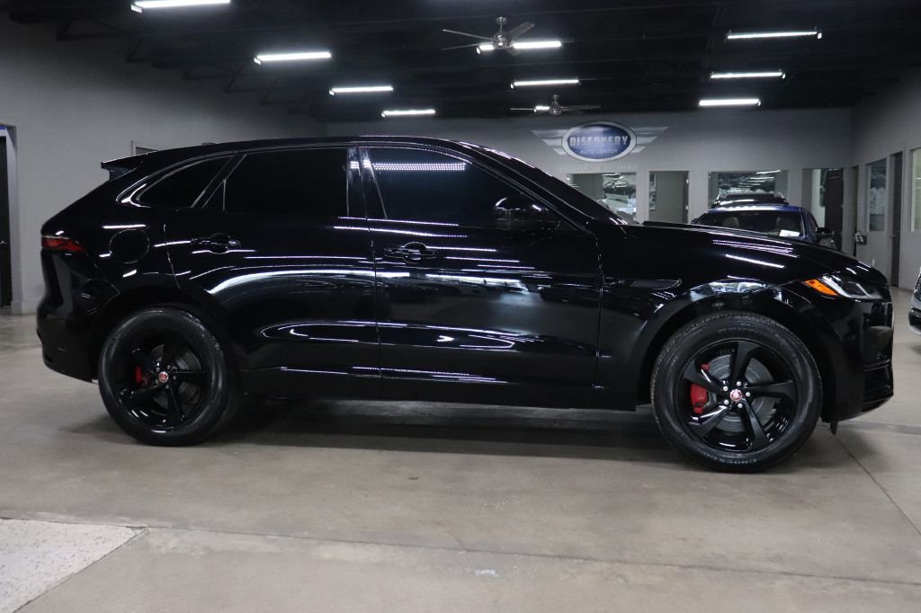 Used 2021 Jaguar F-PACE S image 6