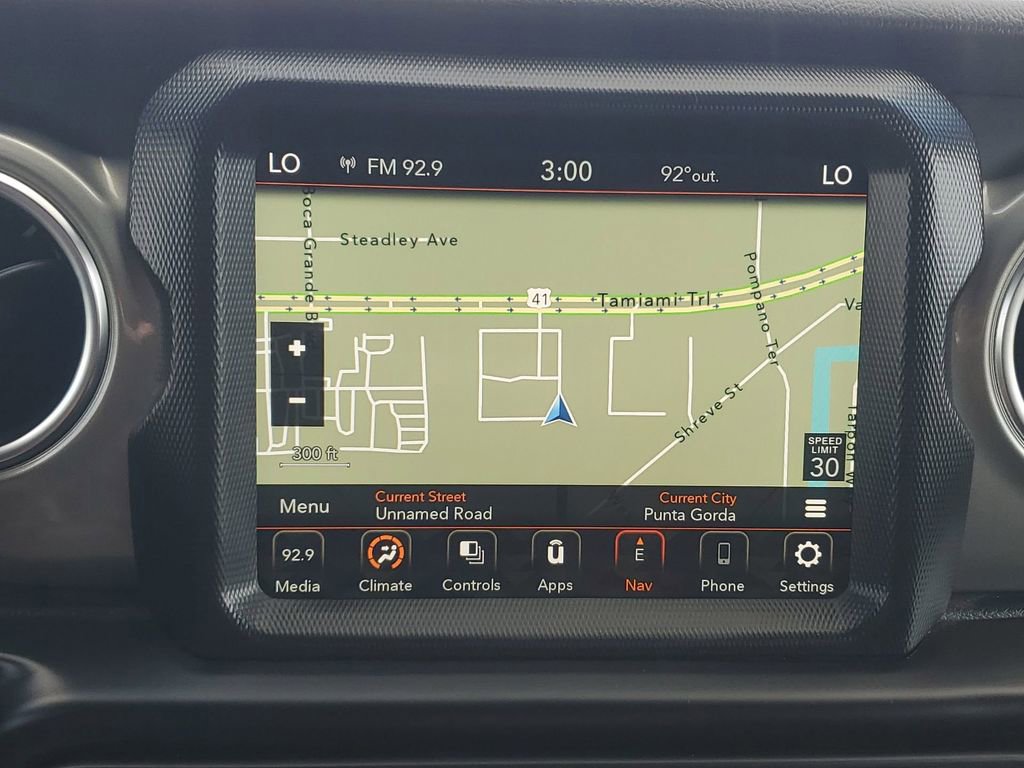 Used 2022 Jeep Wrangler Unlimited Sahara image 31