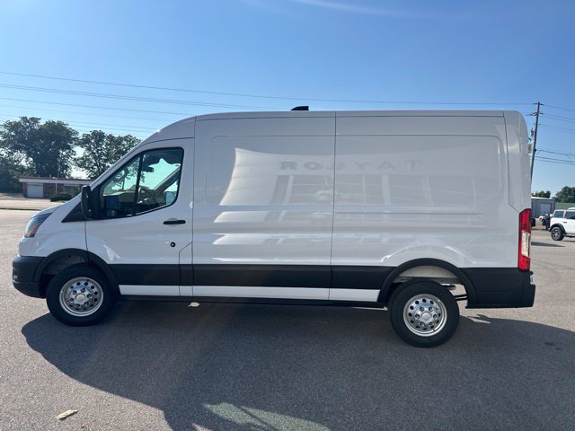 New 2026 Ford Transit 250 148 Medium Roof w/ Load Area Protection Package RWD image 27
