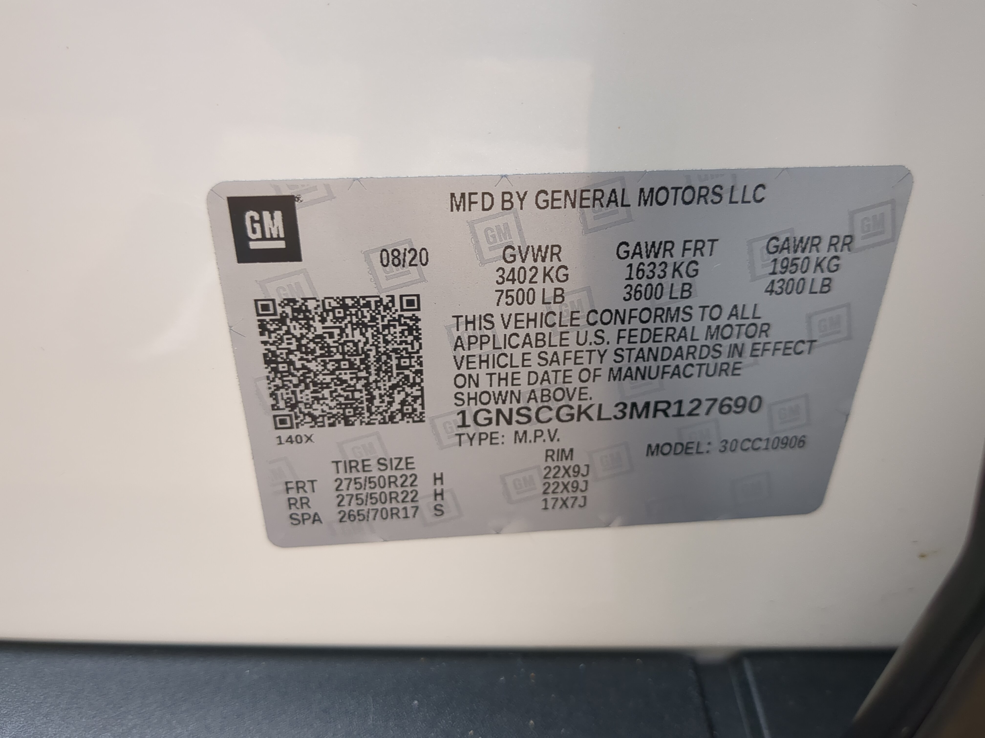 Used 2021 Chevrolet Suburban High Country w/ Premium Package RWD image 29