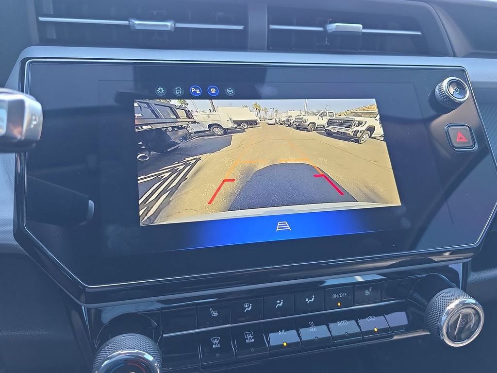 Used 2027 Chevrolet Bolt LT w/ Comfort Package FWD image 15