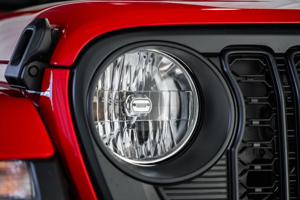 New 2025 Jeep Gladiator Sport image 10