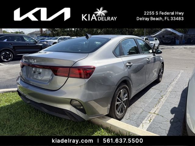 Used 2023 Kia Forte LXS w/ LXS Technology Package image 2