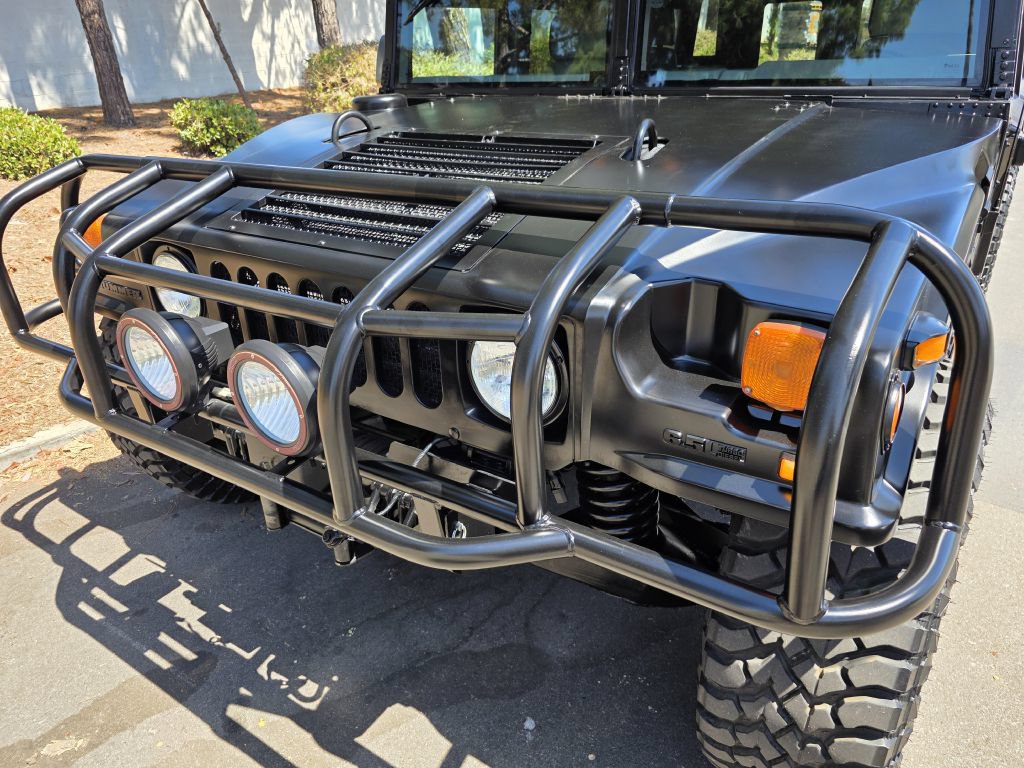 Used 2000 HUMMER H1 4-Door Wagon AWD/4WD image 11