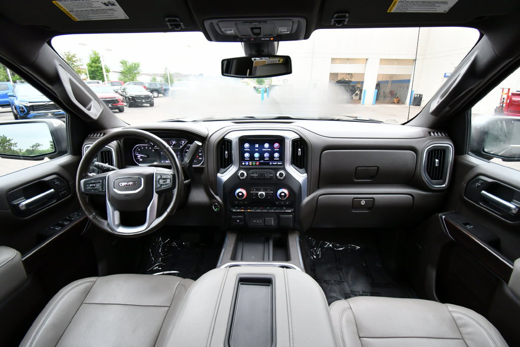 Used 2020 GMC Sierra 1500 SLT w/ SLT Premium Plus Package AWD/4WD image 3