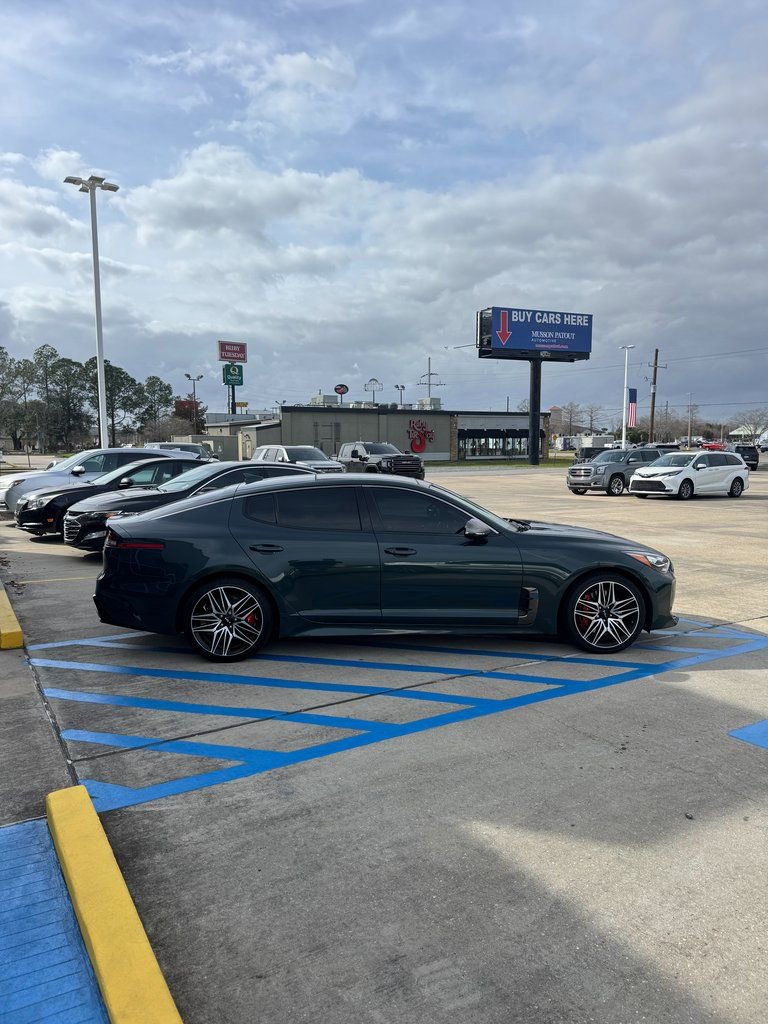 Used 2022 Kia Stinger GT2 image 4
