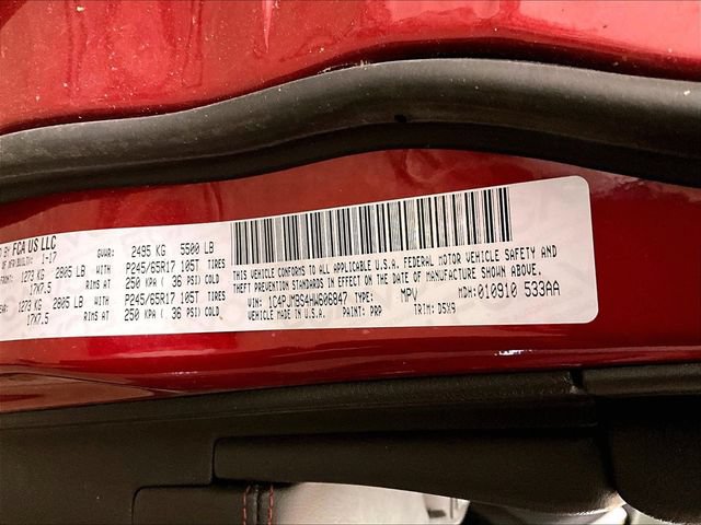 Used 2017 Jeep Cherokee Trailhawk w/ Cold Weather Group AWD/4WD image 32