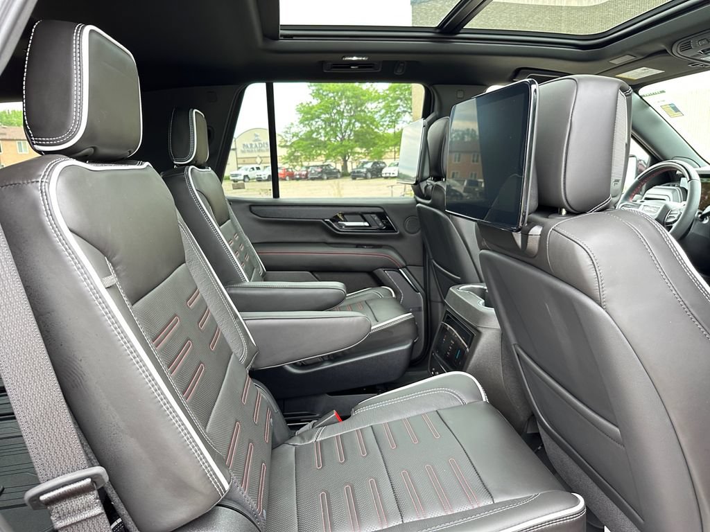 New 2026 GMC Yukon AT4 Ultimate w/ LPO, Floor Liner Package AWD/4WD image 51