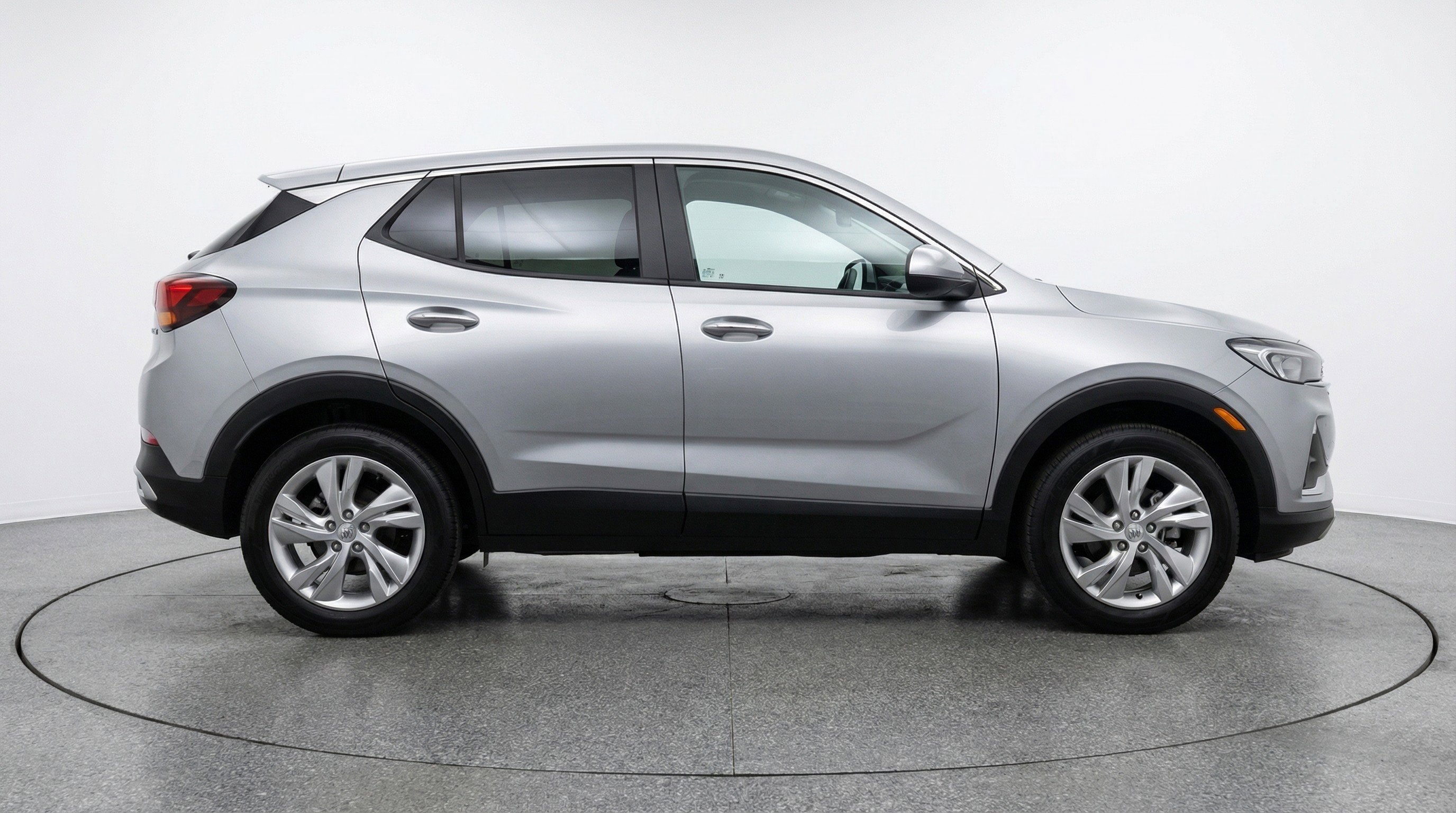 Used 2025 Buick Encore GX Preferred FWD image 11