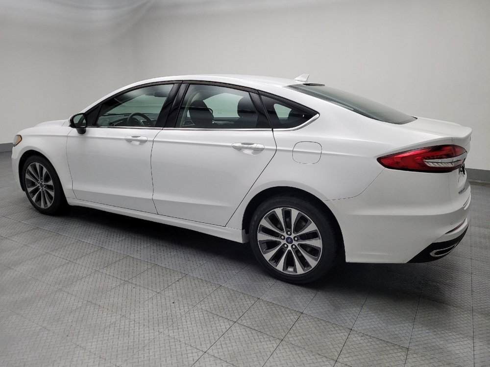 Used 2020 Ford Fusion SE image 3