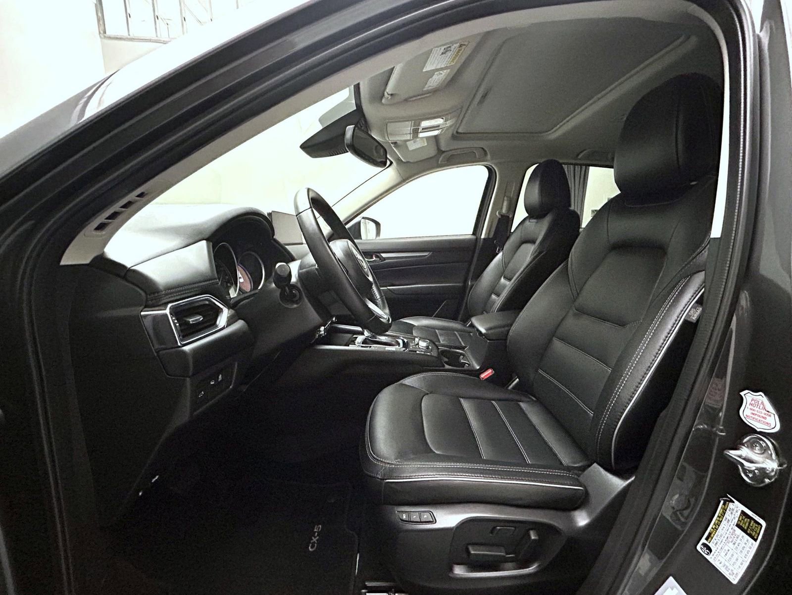 Used 2025 MAZDA CX-5 AWD 2.5 S w/ Preferred Package image 10