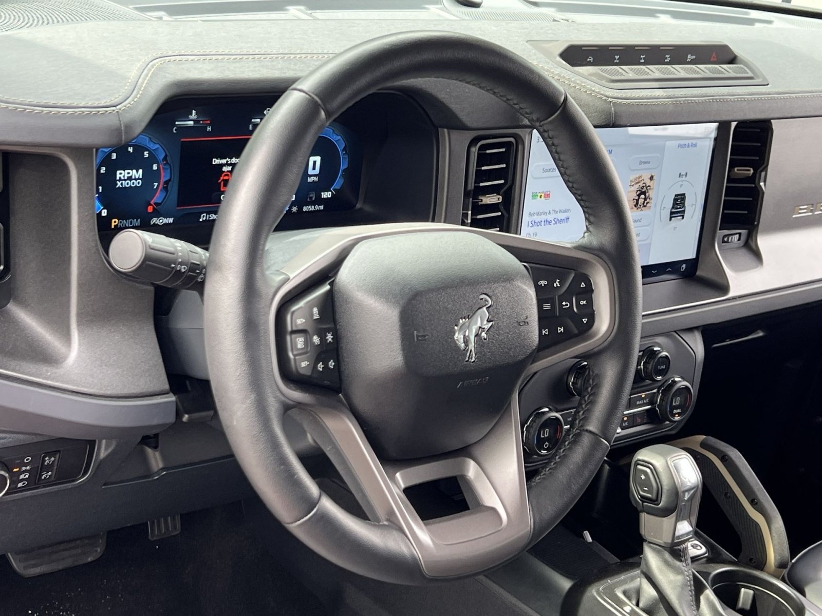 Used 2025 Ford Bronco Badlands AWD/4WD image 21