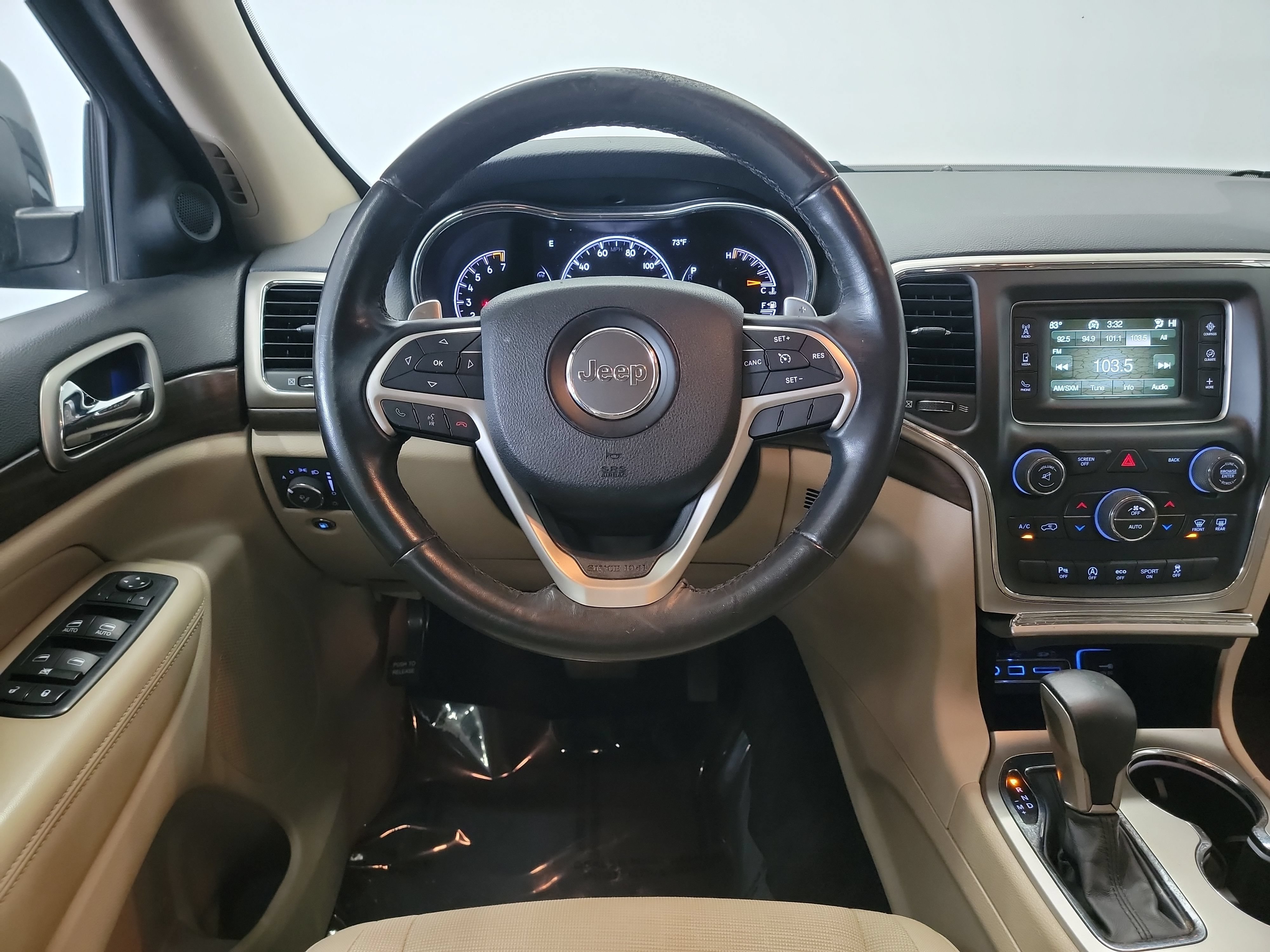 Used 2016 Jeep Grand Cherokee Laredo w/ Quick Order Package 23E AWD/4WD image 16