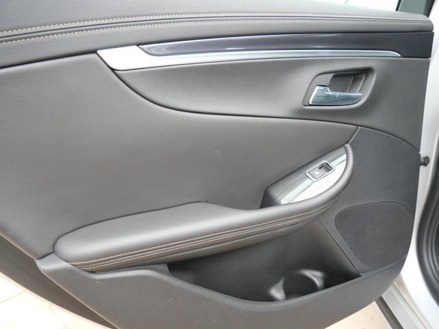 Used 2017 Chevrolet Impala LT image 15