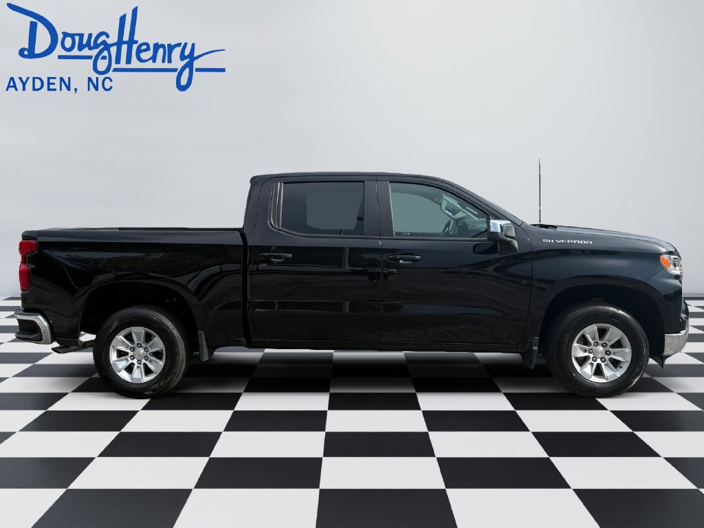 Used 2025 Chevrolet Silverado 1500 LT RWD image 6