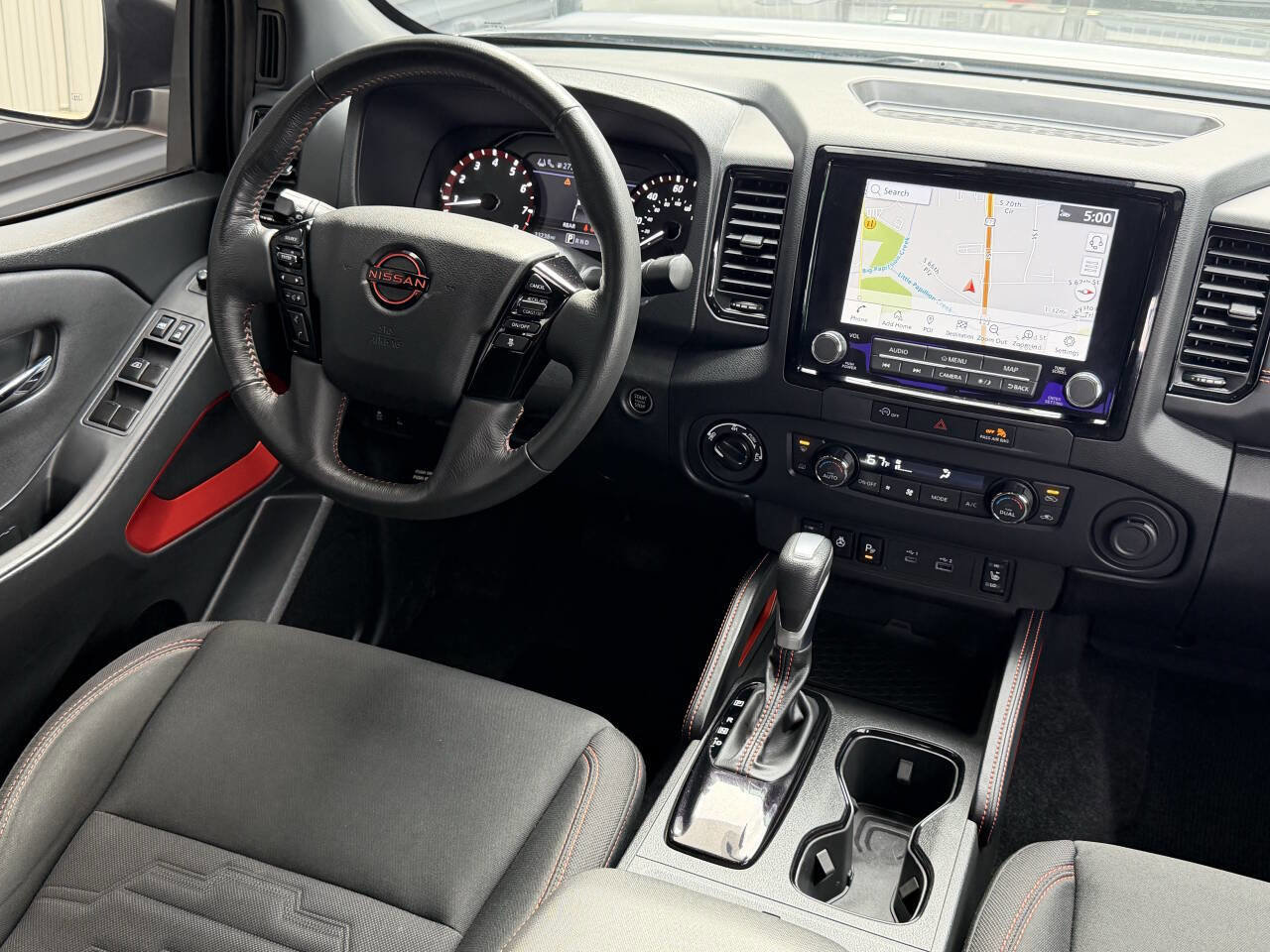 Used 2023 Nissan Frontier PRO-4X w/ Pro Convenience Package image 26