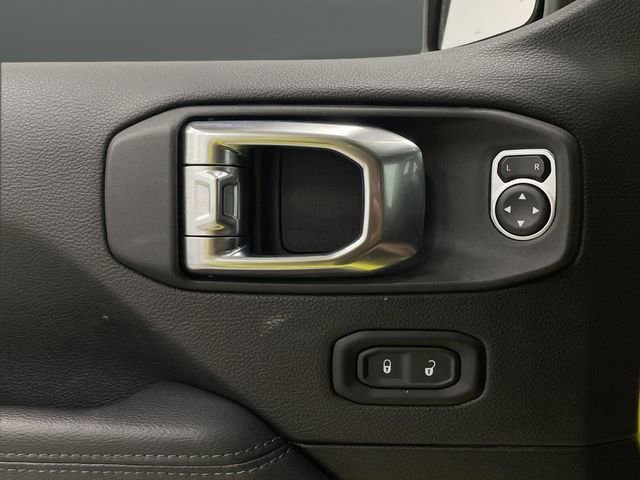 Used 2023 Jeep Wrangler Unlimited Rubicon 4xe image 28