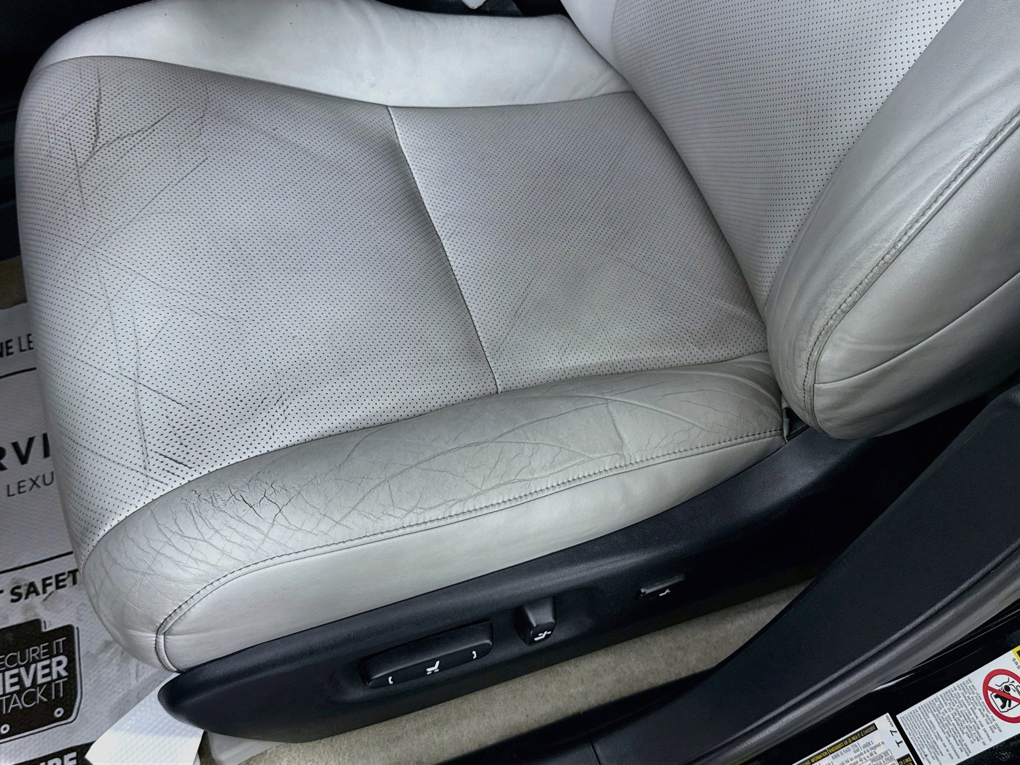 Used 2014 Lexus RX 350 AWD w/ Navigation Package image 21