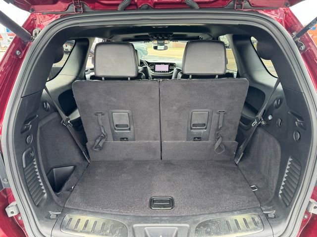 Used 2021 Dodge Durango R/T w/ Blacktop Package RWD image 28