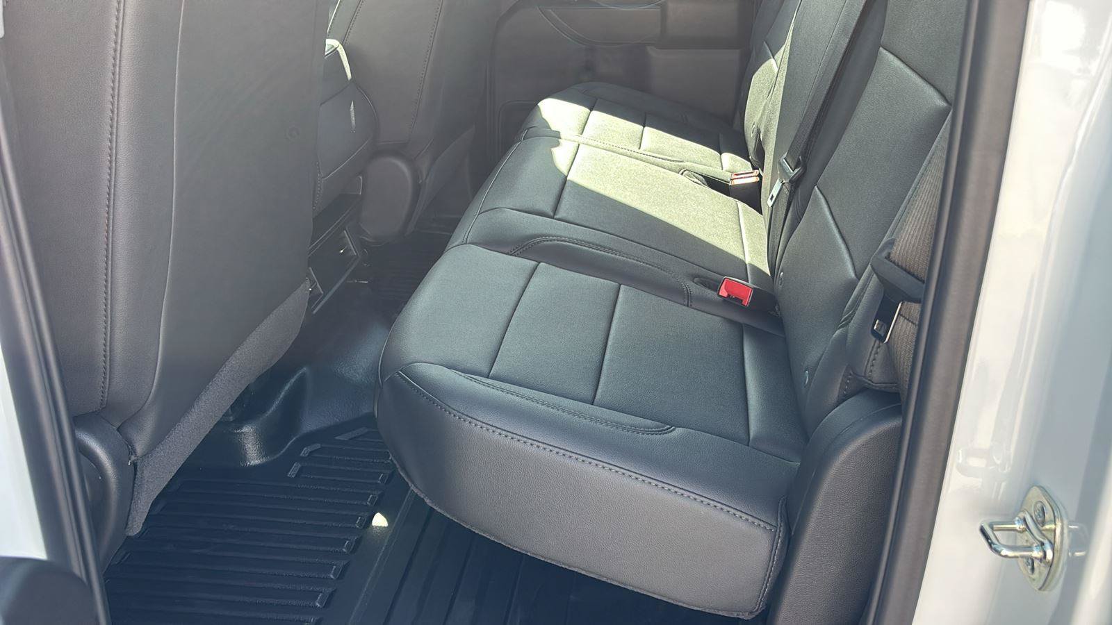 New 2026 GMC Sierra 2500 Pro RWD image 17