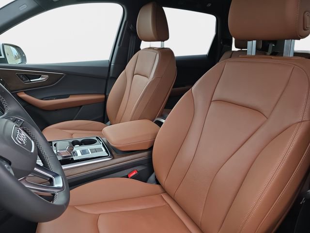 Used 2025 Audi Q7 3.0T Premium w/ Convenience Package image 19