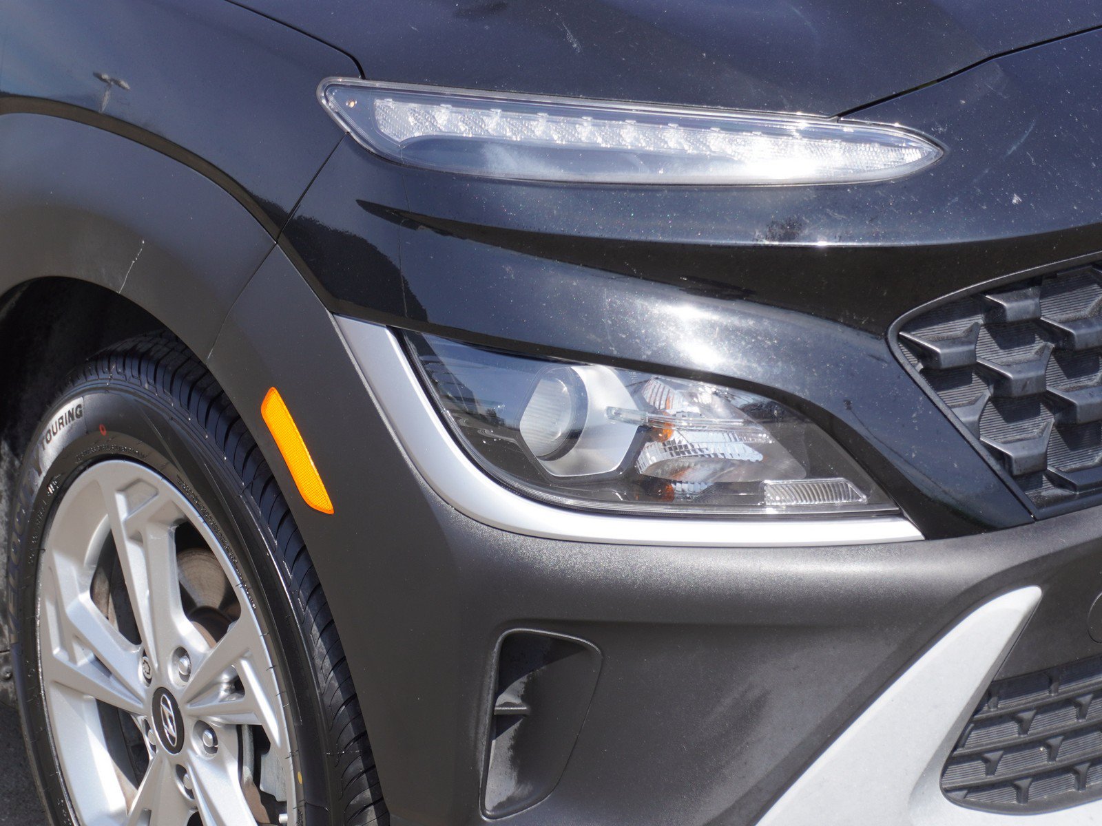 Used 2022 Hyundai Kona SEL FWD image 3