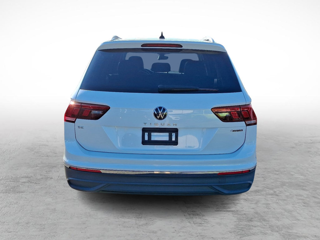 Used 2023 Volkswagen Tiguan SE image 4