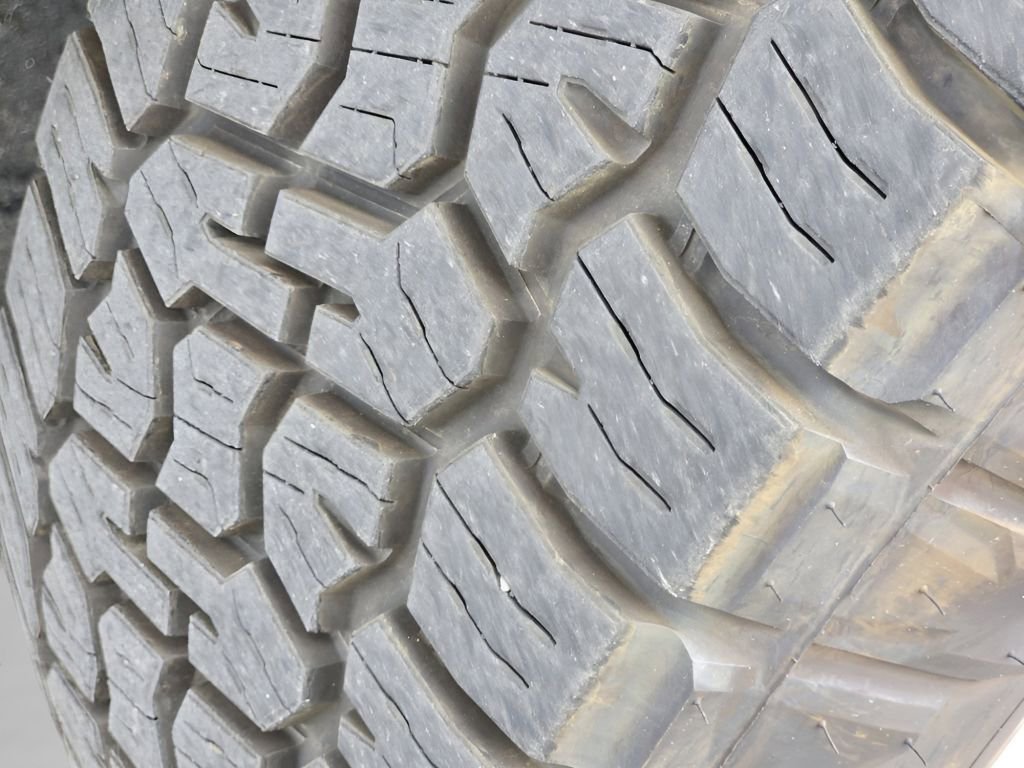 Used 2018 RAM 2500 Laramie w/ Cold Weather Group image 35