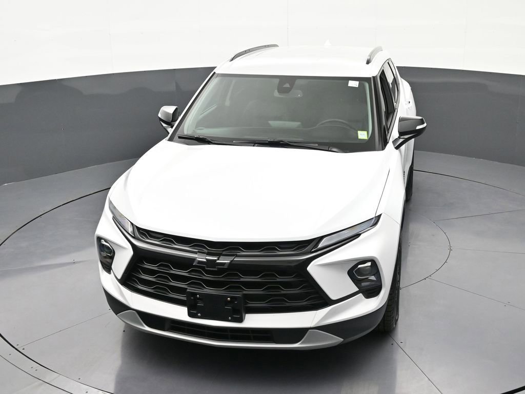 Used 2024 Chevrolet Blazer LT w/ Midnight/Sport Edition AWD/4WD image 24