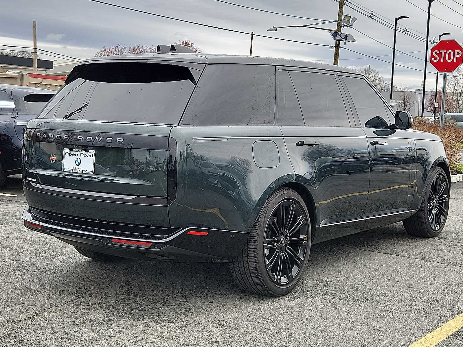 Used 2024 Land Rover Range Rover Long Wheelbase SE image 6