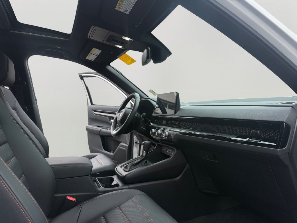 Used 2025 Honda CR-V Sport Touring image 11