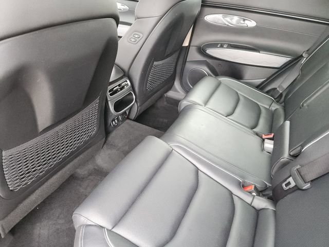 Used 2022 Genesis GV70 2.5T w/ Advanced Package image 21