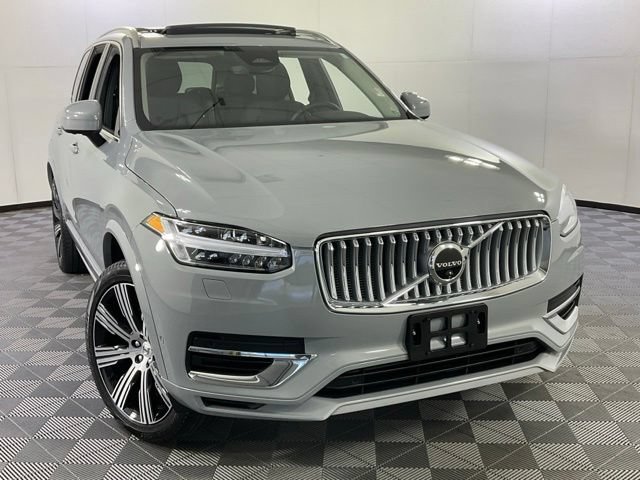 Certified 2025 Volvo XC90 T8 Plus AWD/4WD image 42