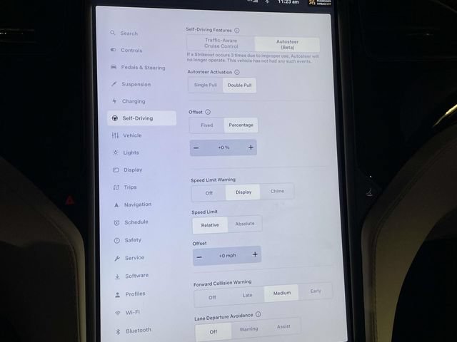 Used 2020 Tesla Model X Long Range AWD/4WD image 36