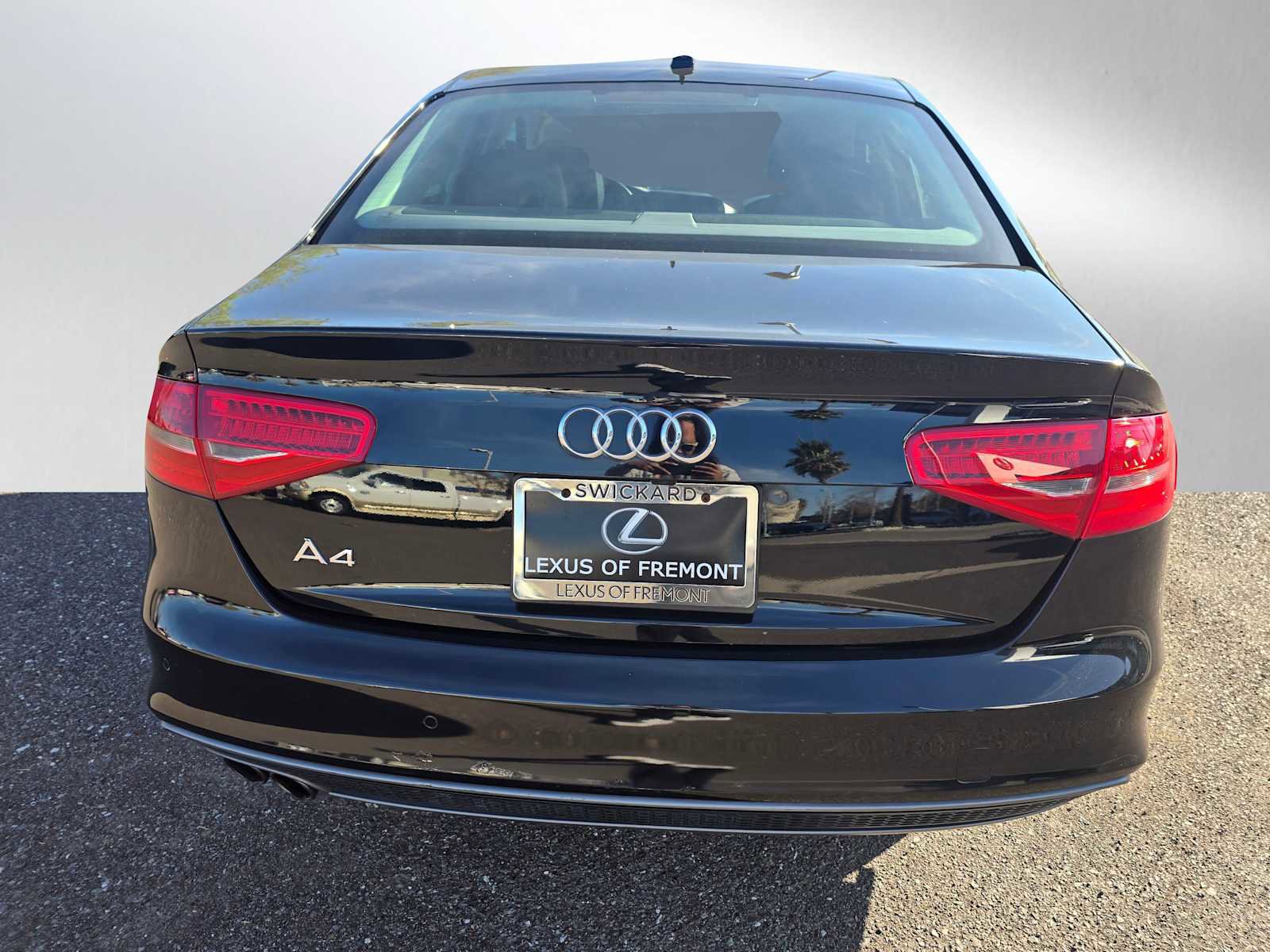 Used 2014 Audi A4 2.0T Premium Plus w/ Premium Plus Package image 4