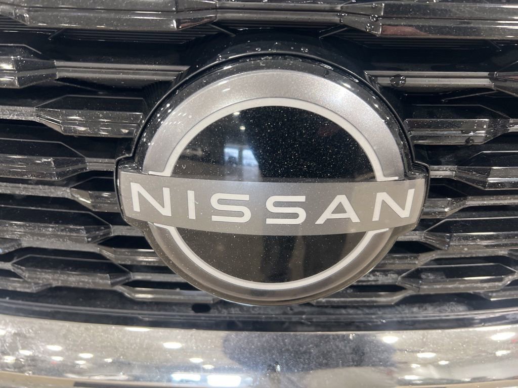 Certified 2023 Nissan Rogue SV image 29