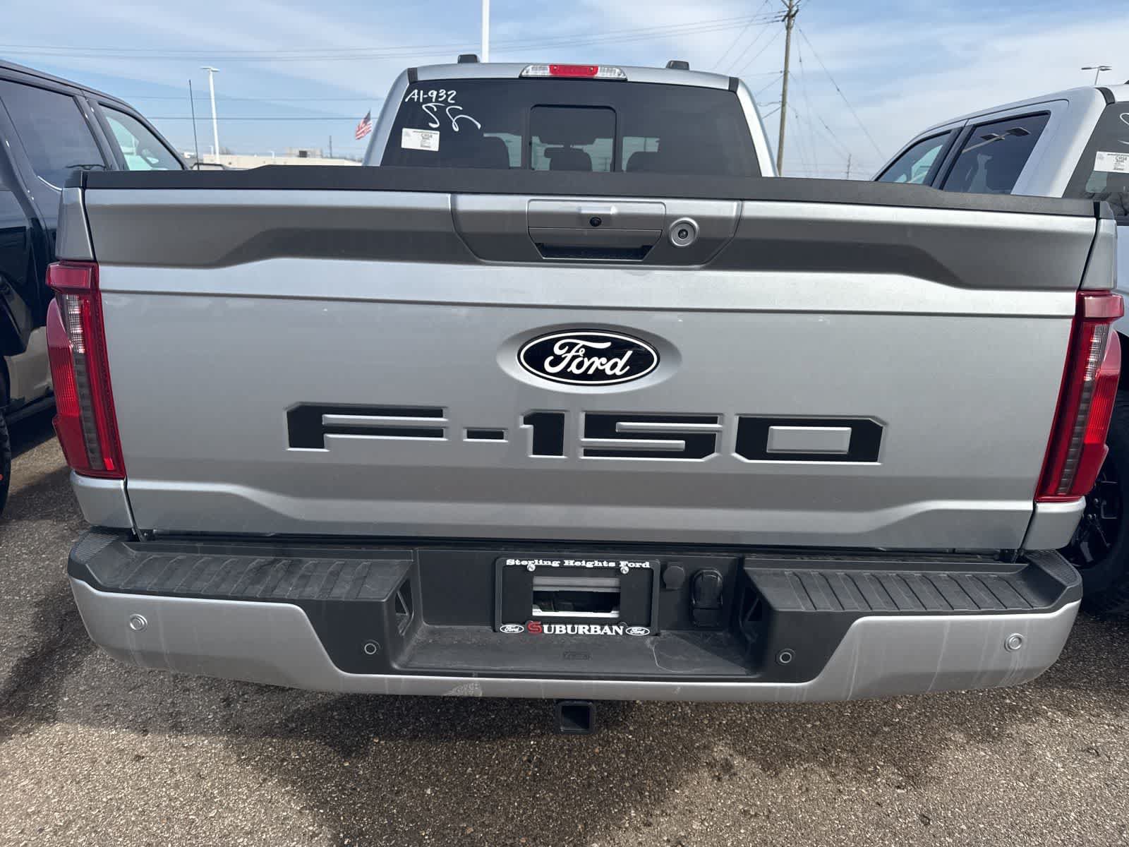 New 2026 Ford F150 XLT w/ Equipment Group 302A MID AWD/4WD image 9