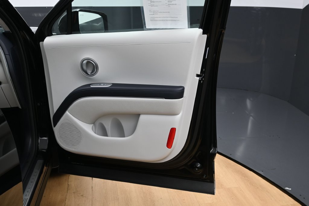 Used 2026 Hyundai Palisade Calligraphy FWD image 31