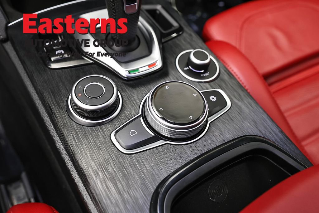 Used 2024 Alfa Romeo Stelvio Sprint AWD/4WD image 21